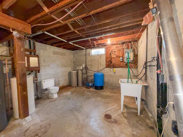 4616 Groves End Lane SE, Rochester, MN 55904