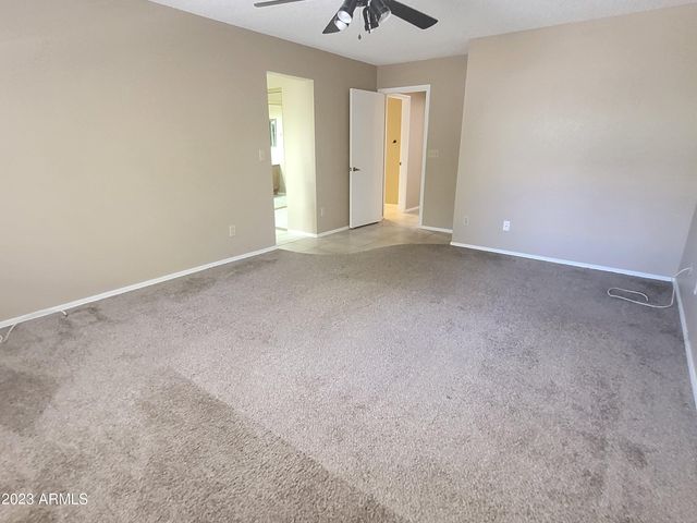 9126 W Maui Lane, Peoria, AZ 85381