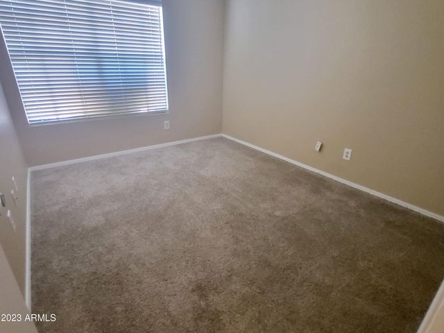 9126 W Maui Lane, Peoria, AZ 85381