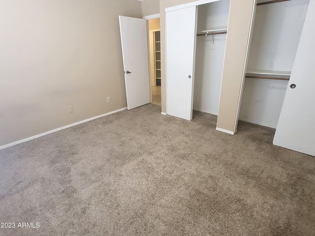9126 W Maui Lane, Peoria, AZ 85381