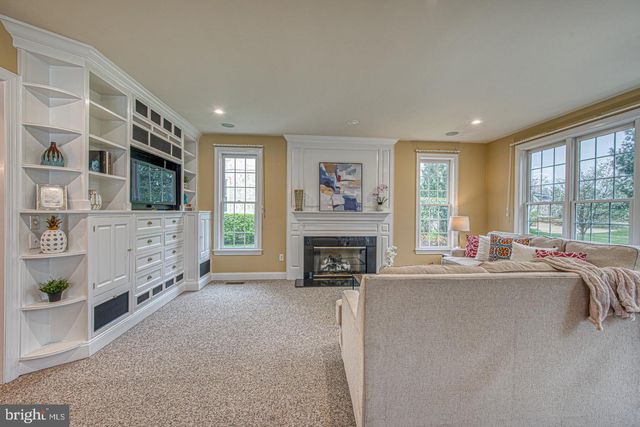 371 APPLEBROOK DR, Malvern, PA 19355