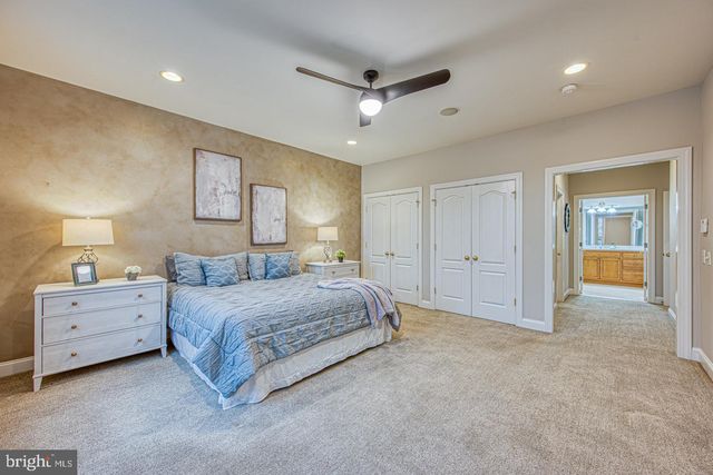 371 APPLEBROOK DR, Malvern, PA 19355