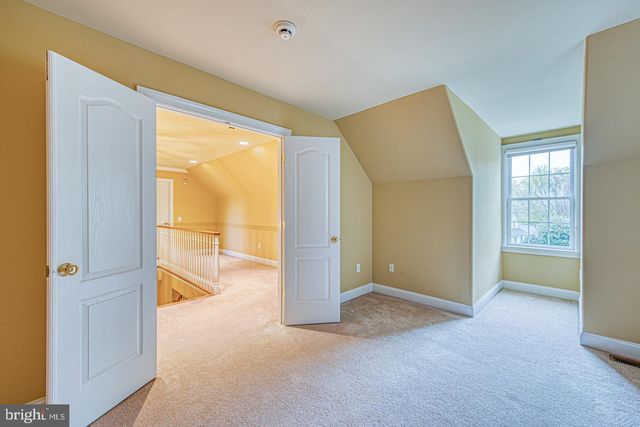 371 APPLEBROOK DR, Malvern, PA 19355