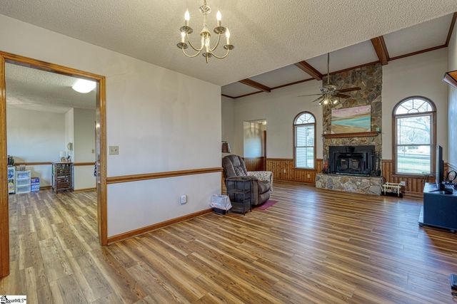 191 Skinner Road, Inman, SC 29349