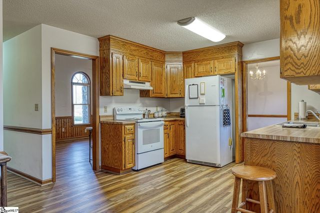 191 Skinner Road, Inman, SC 29349