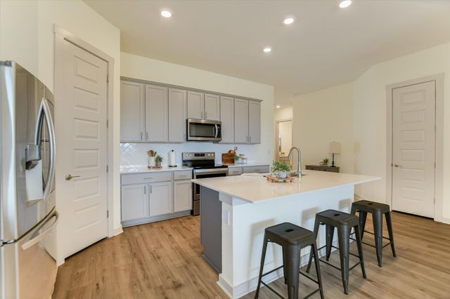 1013 Bear Track LOOP, Georgetown, TX 78628