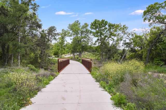 1013 Bear Track LOOP, Georgetown, TX 78628