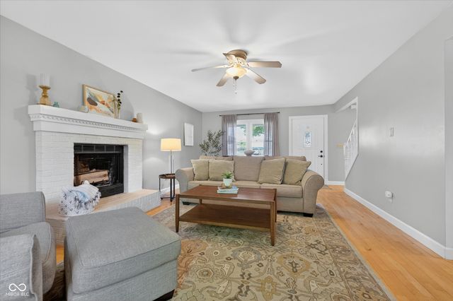 281 Lansdowne Drive, Noblesville, IN 46060