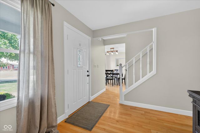 281 Lansdowne Drive, Noblesville, IN 46060
