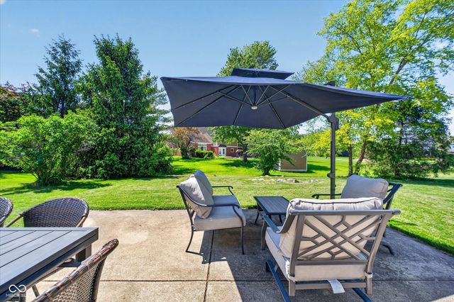 281 Lansdowne Drive, Noblesville, IN 46060
