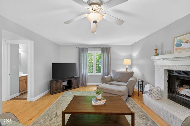 281 Lansdowne Drive, Noblesville, IN 46060