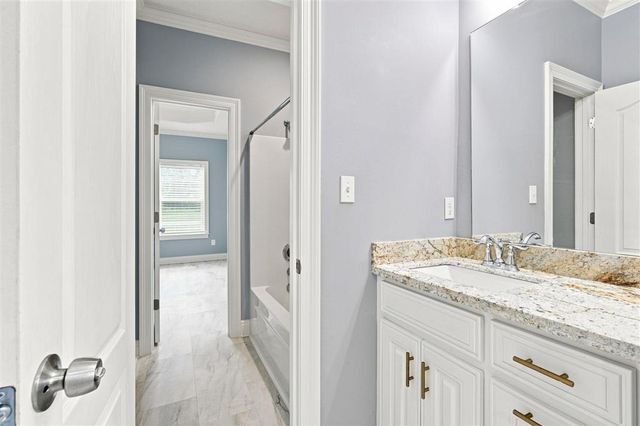 255 Tommys Lane, Lake Charles, LA 70615