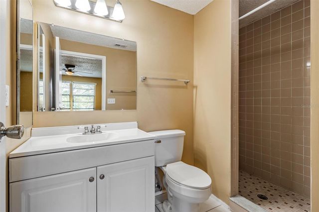 124 LOBLOLLY COURT H, Oldsmar, FL 34677