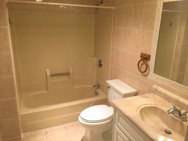 200 Cove Way 318, Quincy, MA 02169