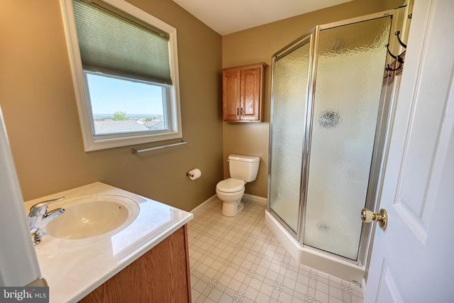 130 SWEETWATER LN, Newmanstown, PA 17073