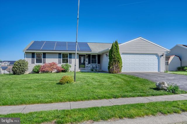 130 SWEETWATER LN, Newmanstown, PA 17073