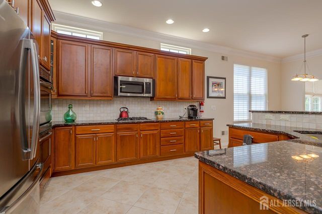 118 Turnberry Drive, Monroe, NJ 08831