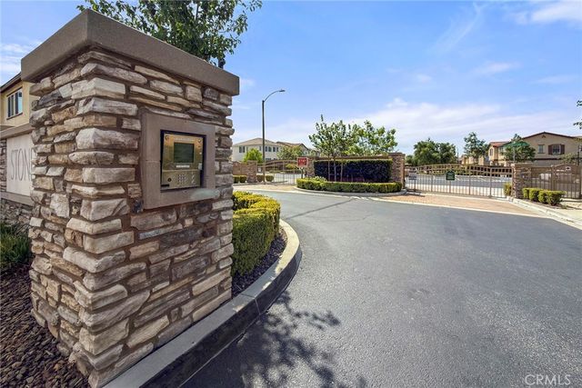 15237 Brookstone, Fontana, CA 92336