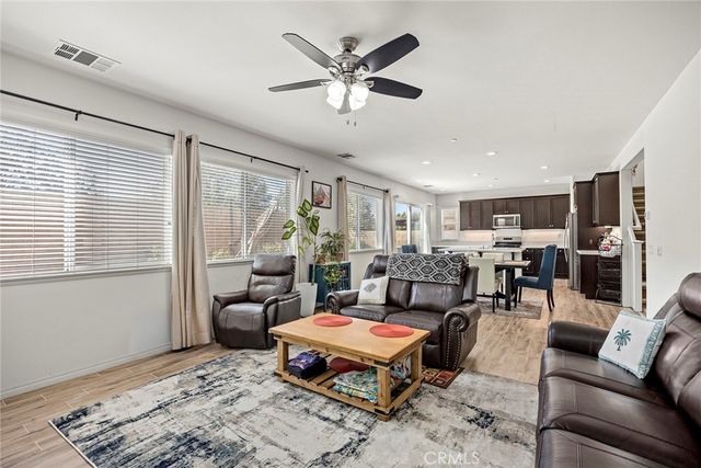 15237 Brookstone, Fontana, CA 92336