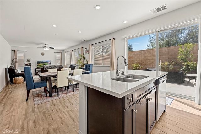 15237 Brookstone, Fontana, CA 92336