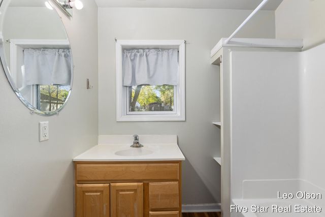2610 Riley Avenue, Wyoming, MI 49509