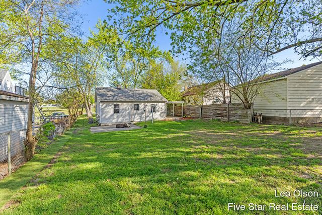 2610 Riley Avenue, Wyoming, MI 49509