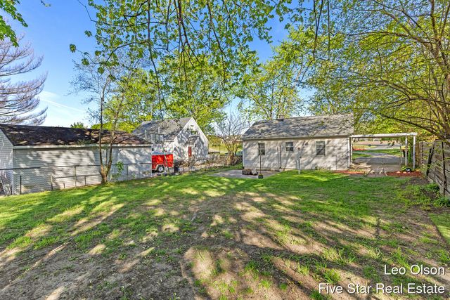 2610 Riley Avenue, Wyoming, MI 49509