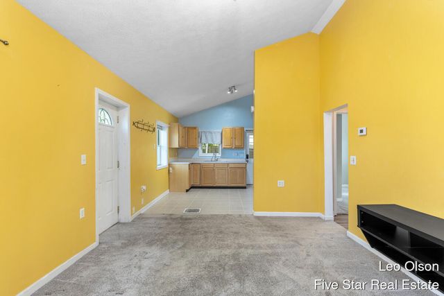 2610 Riley Avenue, Wyoming, MI 49509
