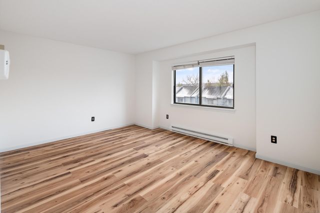 8 Driftway Road C1, Danbury, CT 06811