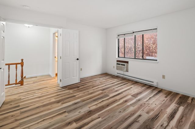 8 Driftway Road C1, Danbury, CT 06811