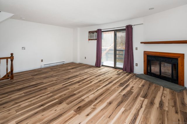 8 Driftway Road C1, Danbury, CT 06811