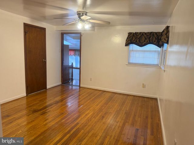 697 OLD MARPLE RD, Springfield, PA 19064