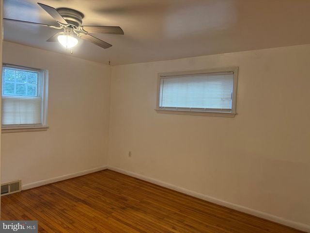 697 OLD MARPLE RD, Springfield, PA 19064