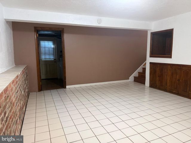 697 OLD MARPLE RD, Springfield, PA 19064