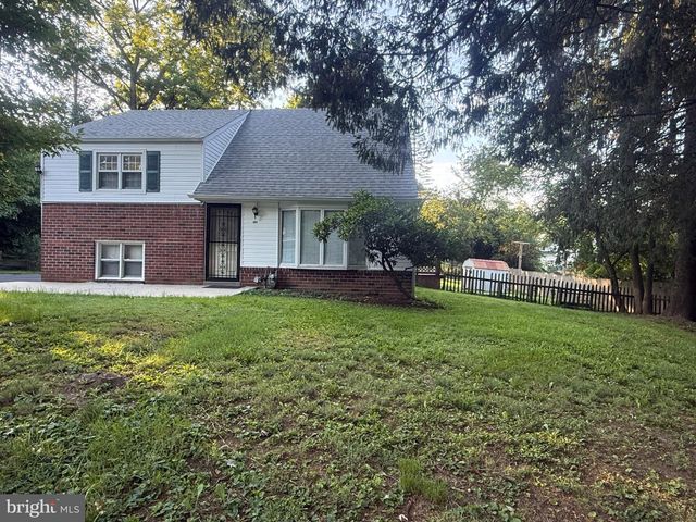 697 OLD MARPLE RD, Springfield, PA 19064