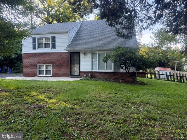 697 OLD MARPLE RD, Springfield, PA 19064