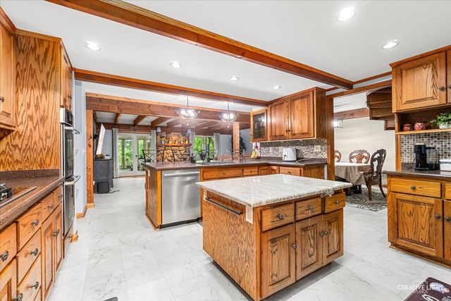 20737 Rock Run Drive, Joliet, IL 60431