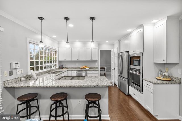 21112 MIDDAY LN, Sterling, VA 20164