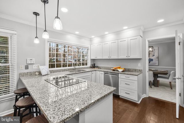 21112 MIDDAY LN, Sterling, VA 20164