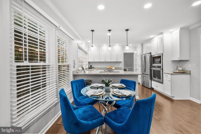 21112 MIDDAY LN, Sterling, VA 20164