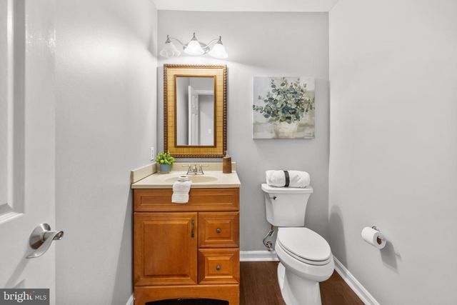 21112 MIDDAY LN, Sterling, VA 20164