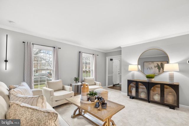 21112 MIDDAY LN, Sterling, VA 20164