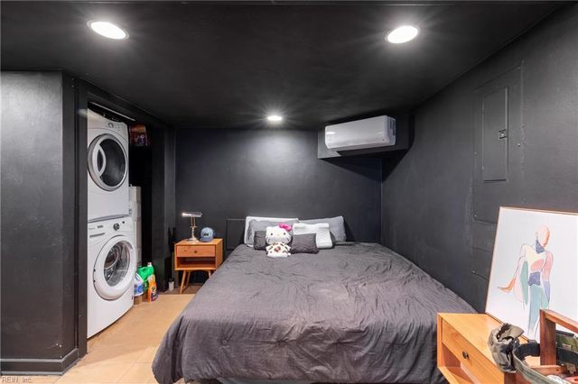 309 Pompano LN, Virginia Beach, VA 23456