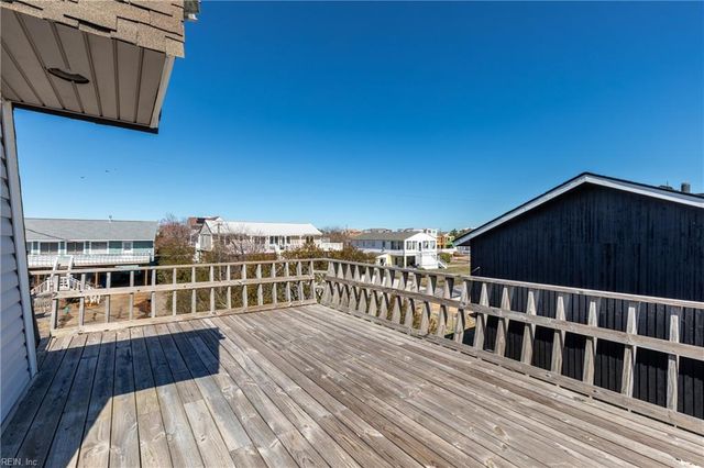 309 Pompano LN, Virginia Beach, VA 23456