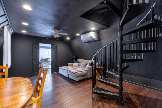 309 Pompano LN, Virginia Beach, VA 23456