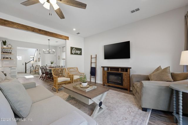 184 DAHLIA FALLS Drive, St. Johns, FL 32259