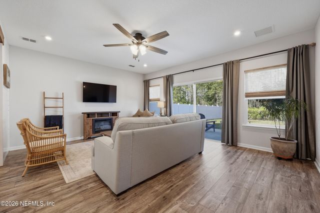 184 DAHLIA FALLS Drive, St. Johns, FL 32259