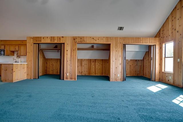 184 Carmel Rd, Burson, CA 95225