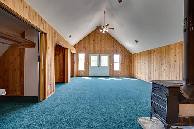 184 Carmel Rd, Burson, CA 95225