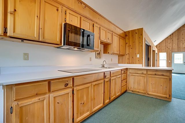 184 Carmel Rd, Burson, CA 95225